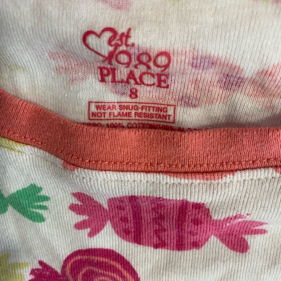 2PC The Children’s Place Snug fitting Wrapped Candy Pajamas Girls 8 - Picture 8 of 9